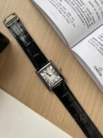 Cartier tank black 02 C